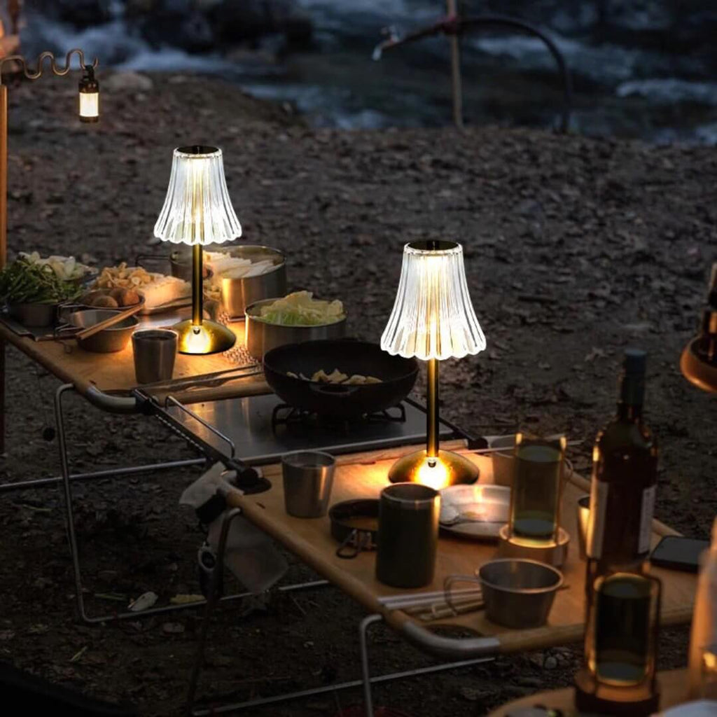 Luminária de Mesa Golden Glow