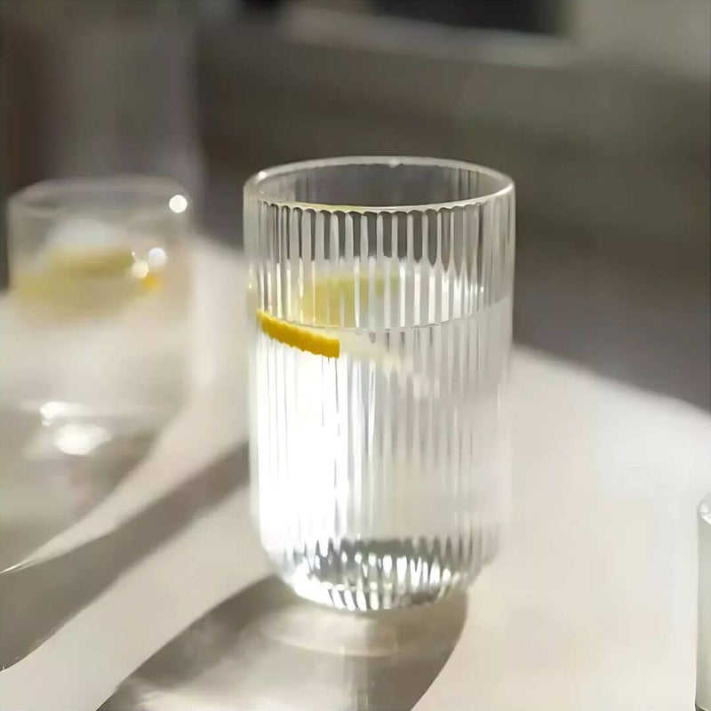 Copo decorativo para bebidas em vidro grosso

