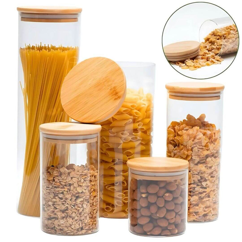 Pote de vidro transparente com tampa de bambu fechado